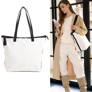 Walter Baker NWT Carly White Canvas and Vegan Leather Day Tripper Bag